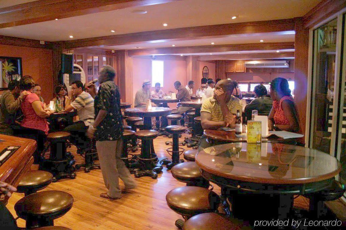 Tradewinds Hotel San Fernando Étterem fotó